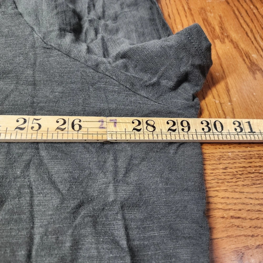 Old Navy Gray Green V-Neck Short Sleeve Plus Size 4X Top - Picture 3 of 8